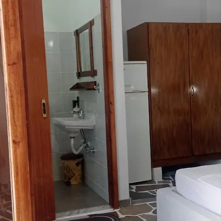 Arleta's Sunny 3* Πρίνος