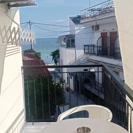 Arleta's Sunny Πανσιόν Πρίνος
