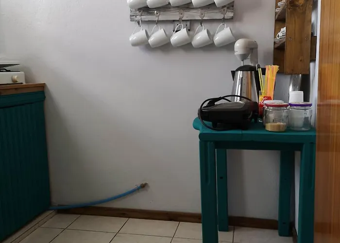 ゲストハウス Arleta's Sunny 3*